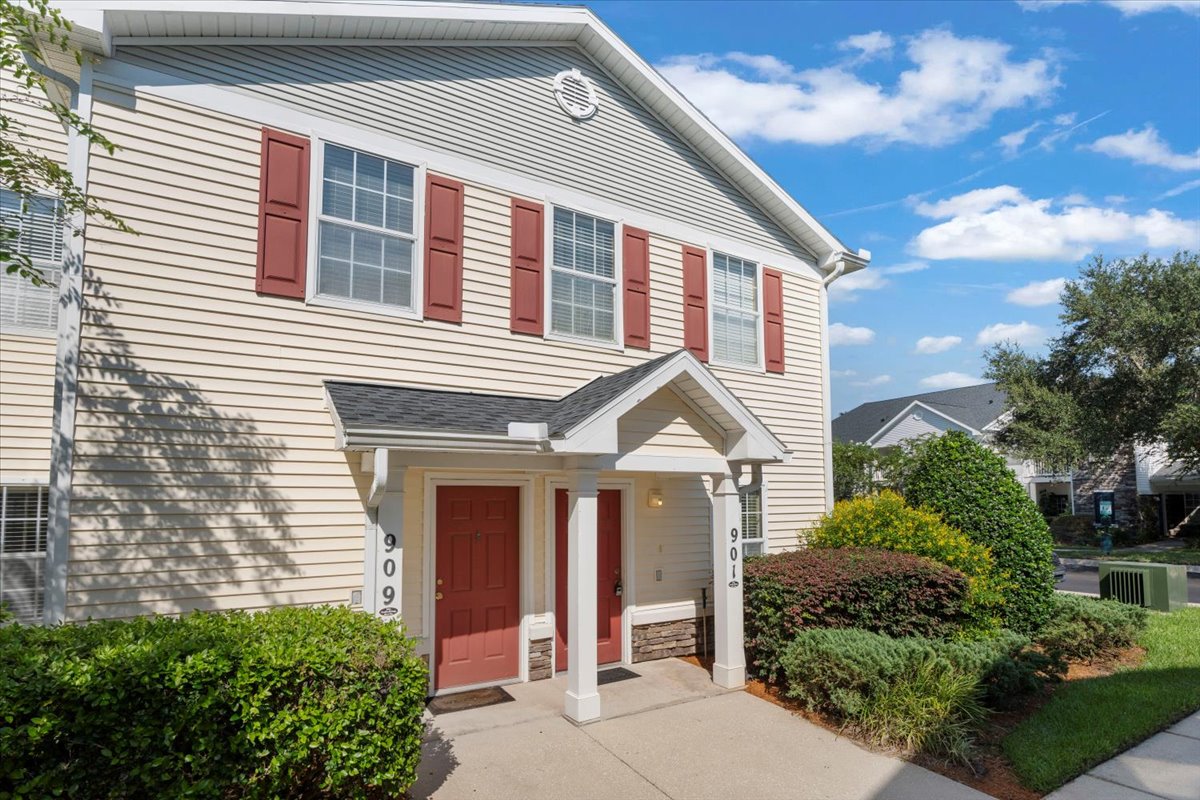 575 Oakleaf Plantation Parkway - 1